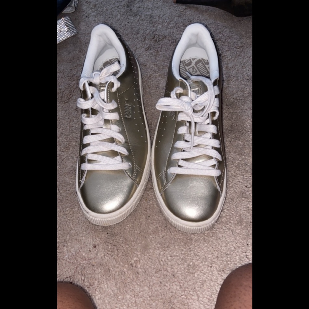 Puma Sneakers